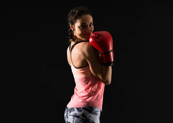 Esporte Mulher Fundo Escuro Com Luvas Boxe — Fotografia de Stock