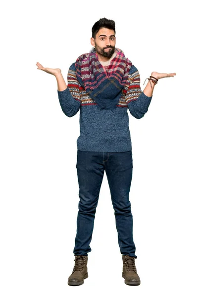 Tiro Completo Hippie Homem Com Dúvidas Levantar Mãos Ombros Sobre — Fotografia de Stock