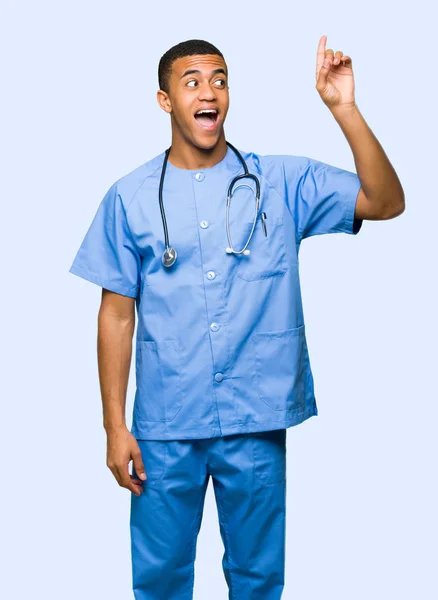 Surgeon Doctor Man Intending Realizes Solution While Lifting Finger Isolated — Stock Photo, Image