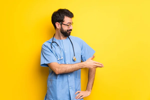 Surgeon Doctor Man Handshaking Good Deal — Stock Photo, Image