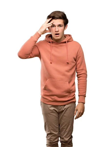 Teenager Mann Mit Sweatshirt Hat Gerade Etwas Erkannt Und Hat — Stockfoto