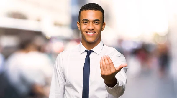Young Afro American Businessman Inviting Come Hand Happy You Came — Stock Photo, Image
