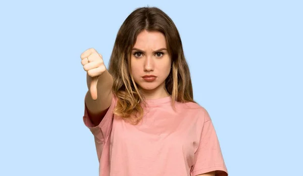 Teenager Girl Pink Sweater Giving Thumbs Gesture Because Something Good — Stock Photo, Image