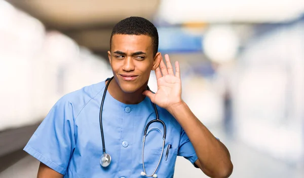 Surgeon Doctor Man Listening Something Putting Hand Ear Hospital — Stock Photo, Image