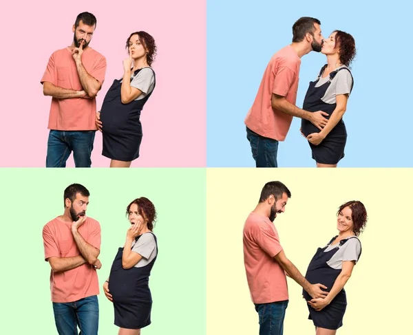 Zestaw Par Kobieta Ciąży Całowanie Zaskoczony Robi Gest Ciszy — Zdjęcie stockowe