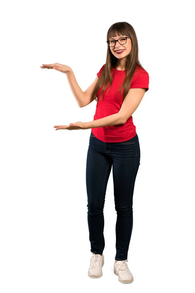 Foto Completa Mujer Con Gafas Con Copyspace Para Insertar Anuncio —  Fotos de Stock