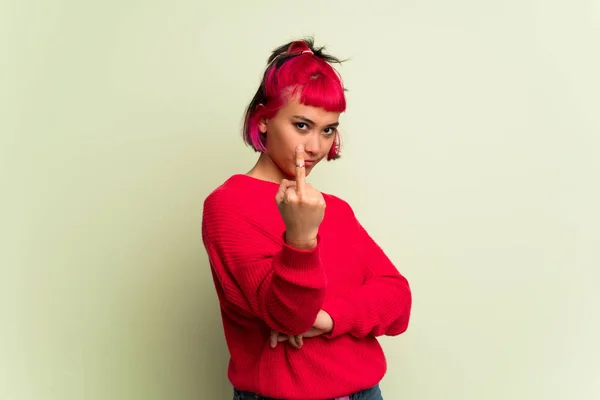 Νεαρή Γυναίκα Κόκκινο Πουλόβερ Κέρατο Χειρονομία — Φωτογραφία Αρχείου