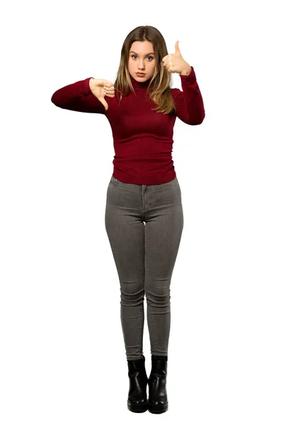 Eine Ganzkörperaufnahme Eines Teenagers Mit Rollkragen Der Ein Gutes Schlechtes — Stockfoto