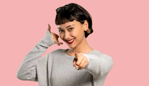 Young Woman Short Hair Making Phone Gesture Pointing Front Isolated — Stock Photo, Image
