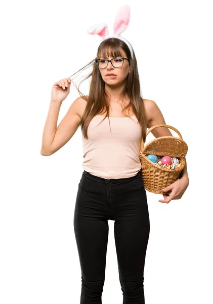 Junge Frau Trägt Hasenohren Für Osterferien Mit Zweifeln Und Verwirrendem — Stockfoto