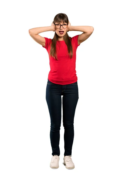 Tirador Cuerpo Entero Mujer Con Gafas Frustradas Cubriendo Las Orejas —  Fotos de Stock