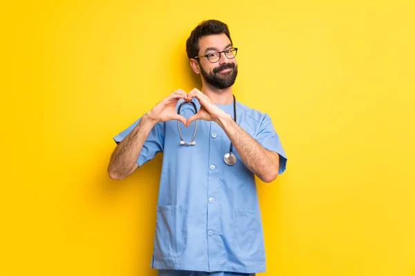 Surgeon Doctor Man Making Heart Symbol Hands — Stock Photo, Image