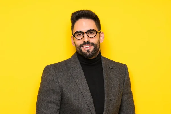 Retrato de homem bonito com barba — Fotografia de Stock