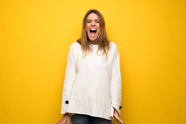 Blonde Woman Yellow Wall Shouting Front Mouth Wide Open — Stock Photo, Image