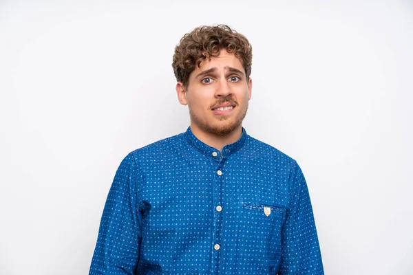 Homem Loiro Com Camisa Azul Com Dúvidas Com Expressão Facial — Fotografia de Stock