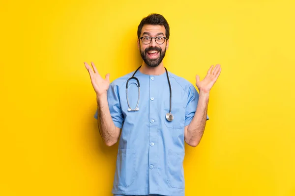 Surgeon Doctor Man Surprise Shocked Facial Expression — Stock Photo, Image