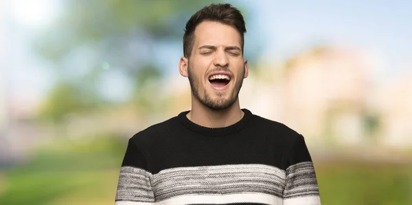 Handsome Man Shouting Front Mouth Wide Open Outdoors — Stock Photo, Image