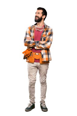 Esnaf adam mutlu ve izole beyaz arka plan üzerinde gülümseyen