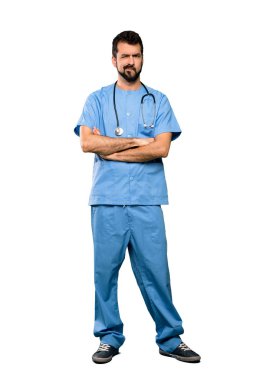 Cerrah doktor adam duygu üzgün izole beyaz arka plan üzerinde tam uzunlukta atış
