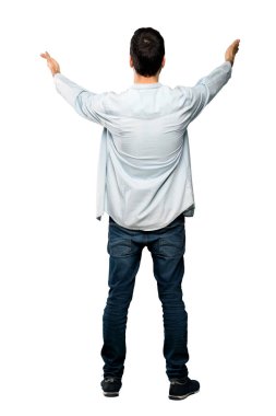 Sakallı yakışıklı adam 