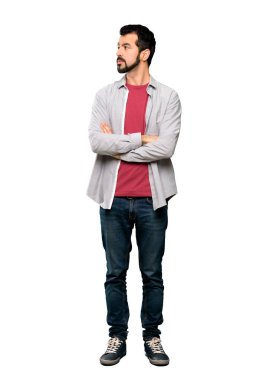 İzole beyaz arka plan üzerinde sakal portre ile yakışıklı adam tam uzunlukta çekim