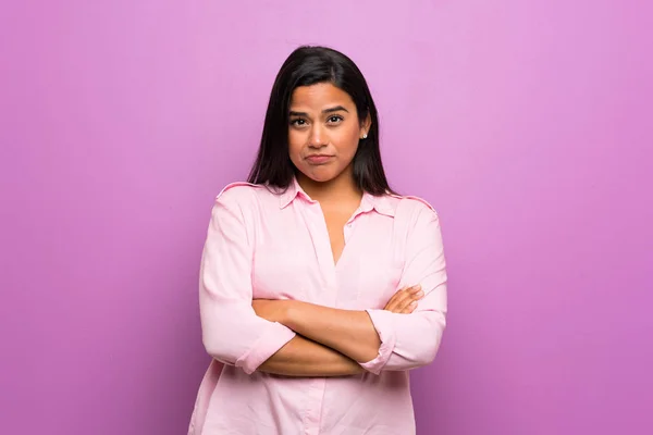 Young Colombian Girl Purple Wall Feeling Upset — ストック写真