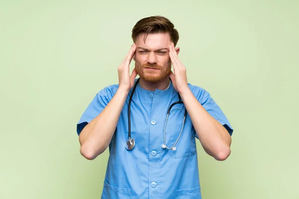 Médico Cirurgião Homem Infeliz Frustrado Com Algo Expressão Facial Negativa — Fotografia de Stock