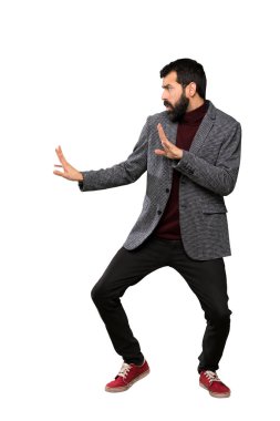 Sakallı yakışıklı adam