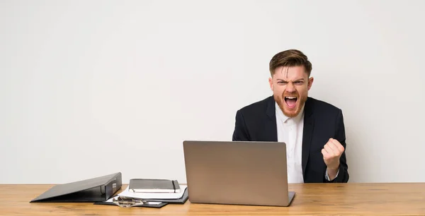 Businessman Office Frustrated Bad Situation — Stock Photo, Image