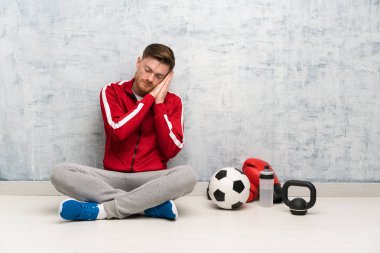 Redhead spor adam dorable ifade uyku jest yapma