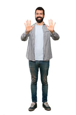 Sakal, izole beyaz arka plan üzerinde parmaklarla on sayma ile yakışıklı adam
