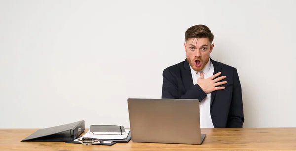 Businessman Office Surprised Shocked While Looking Right — Stock Photo, Image