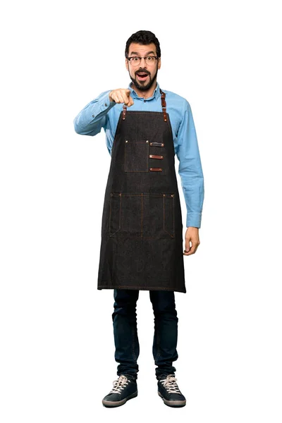 Apron Ile Man Tam Uzunlukta Çekim Sürpriz Izole Beyaz Arka — Stok fotoğraf