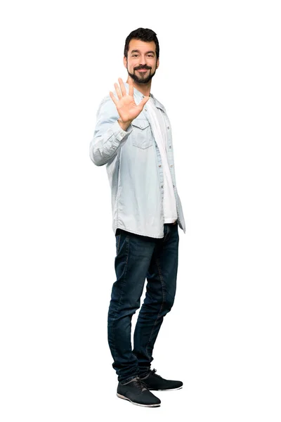 Полнометражный Снимок Красавчика Бородой Пятеро Пальцами Изолированном Белом Фоне — стоковое фото
