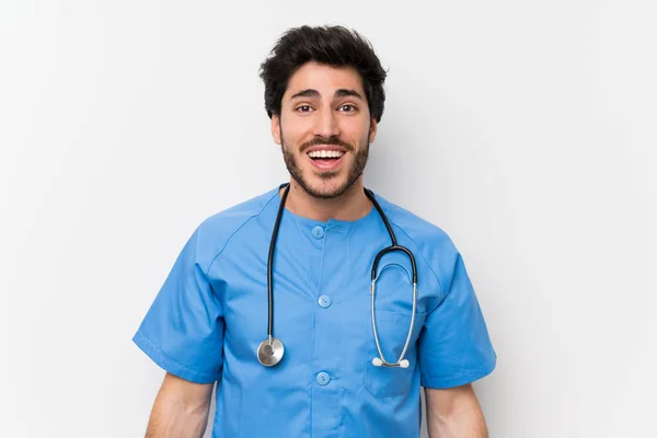 Chirurg Arzt Mann Über Isolierte Weiße Wand Mit Überraschendem Gesichtsausdruck — Stockfoto