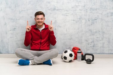 Redhead spor adam harika bir fikir işaret