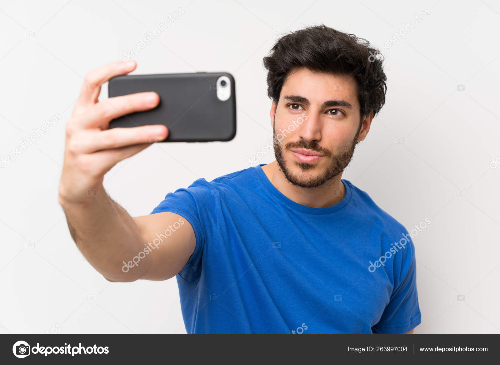 depositphotos_263997004-stock-photo-handsome-man-making-selfie-cellphone.jpg