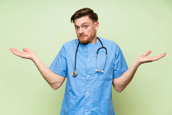 Surgeon Doctor Man Having Doubts Confuse Face Expression — Stock Photo, Image