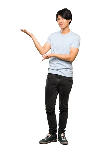 Una Toma Completa Hombre Asiático Con Camisa Azul Extendiendo Las —  Fotos de Stock