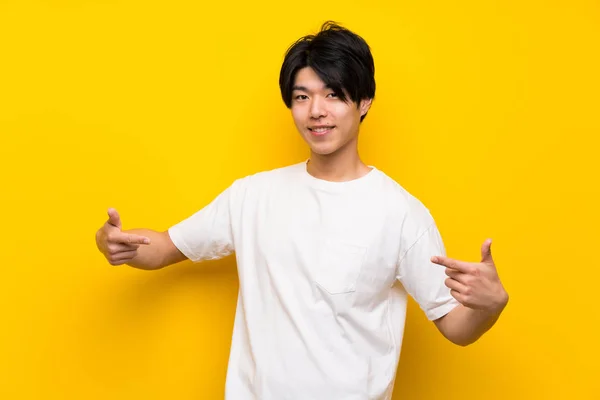 Asian Man Isolated Yellow Wall Proud Self Satisfied — Stock Photo, Image