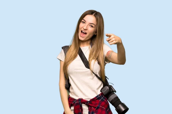 Young Photographer Woman Frustrated Bad Situation Pointing Front Isolated Blue — 스톡 사진
