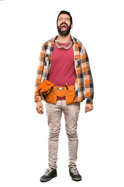 Esnaf adam izole beyaz arka plan üzerinde ağzı geniş açık ön bağırıyor