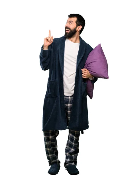Man Met Baard Pyjama Denken Een Idee Wijzen Vinger Omhoog — Stockfoto