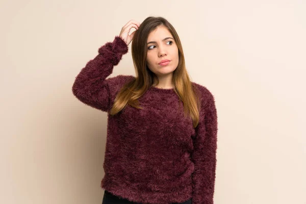 Young Girl Having Doubts While Scratching Head — Stock Photo, Image