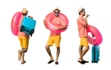 Onun yaz tatili runnin şapka ve güneş gözlüğü ile Man Seti