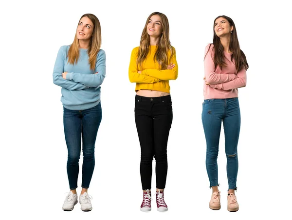 Una Toma Completa Grupo Personas Con Ropa Colorida Mirando Hacia —  Fotos de Stock