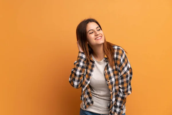 Young Woman Brown Wall Thinking Idea — Stock Photo, Image