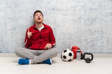 Redhead spor adam işaret ve şaşırttı