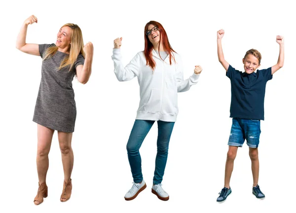 Grupo Kid Jovem Mulher Loira Meia Idade Com Vestido Cinza — Fotografia de Stock