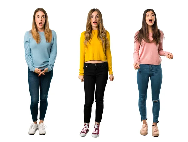 Fullängds Bild Grupp Människor Med Färgglada Kläder Med Överraskning Och — Stockfoto